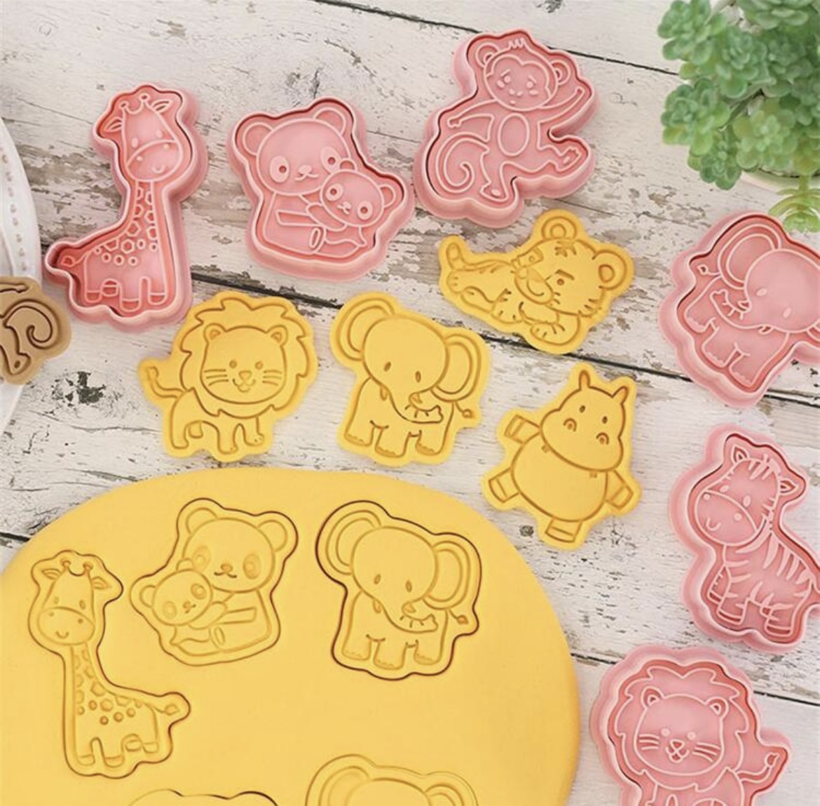 8pcs Cartoon Animal Shaped Cookie Stamps image 2
