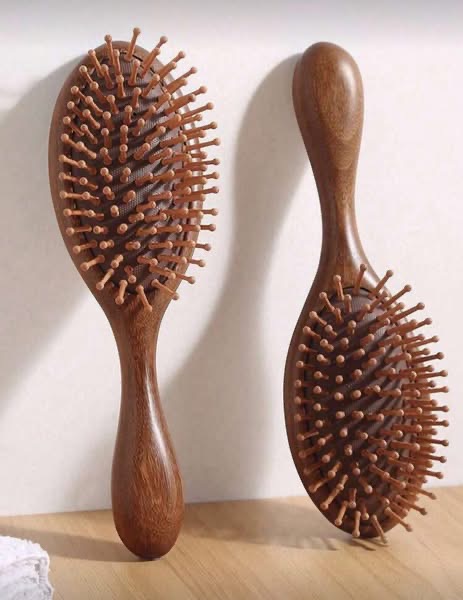 Cushion Massage comb image 2